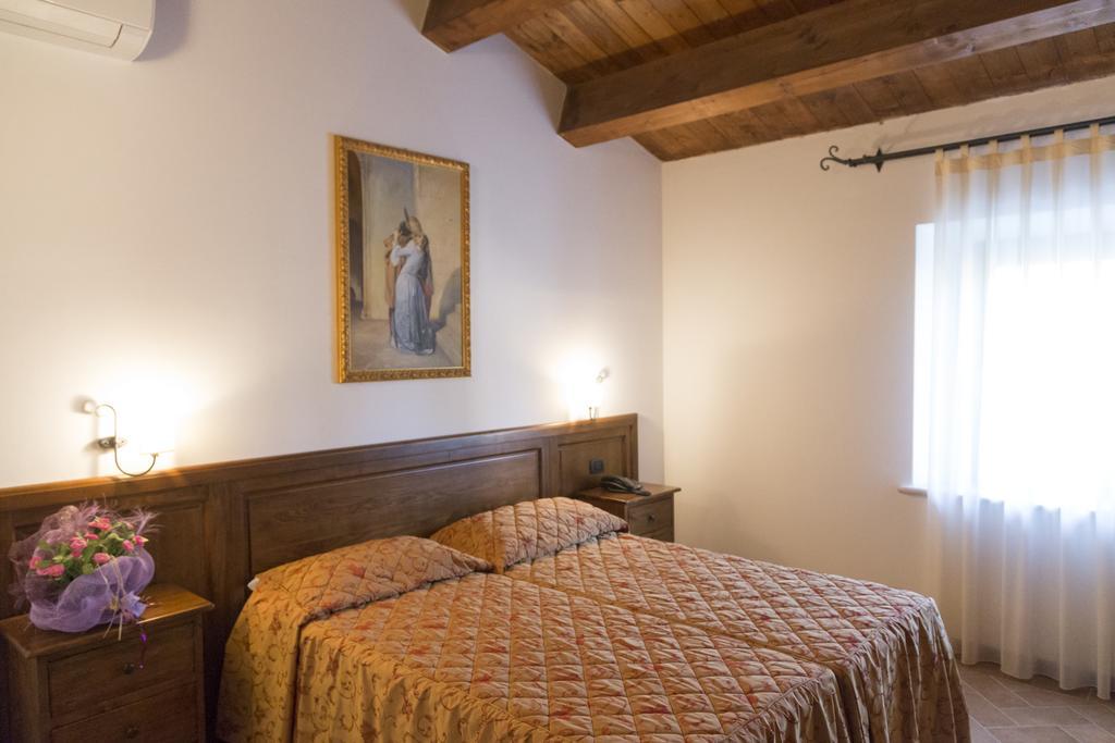 Colleverde Country House & Spa Urbino Kültér fotó